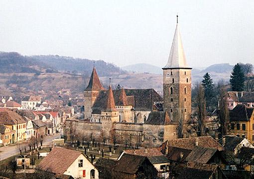 Mosna, cetatea medievala ascunsa in inima Transilvaniei