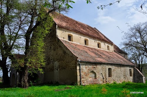 Biserica fortificat din Rosia, una dintre comorile uitate ale Transilvaniei