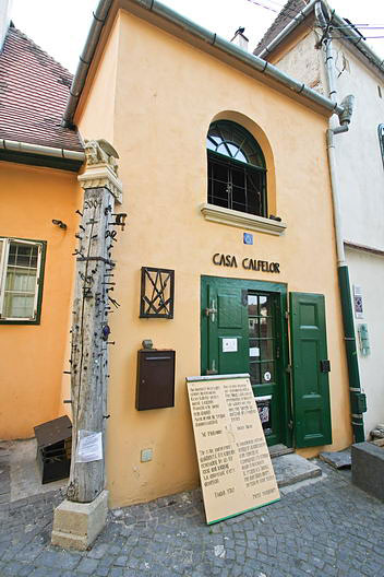 Pe urmele vechilor meseriasi: Casa Calfelor din Sibiu