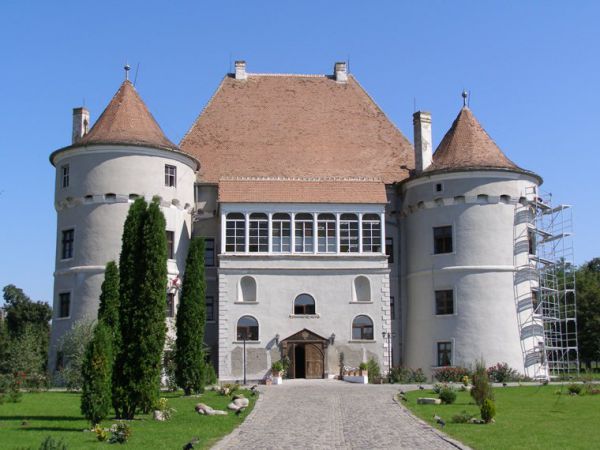 Castelul Bethlen Haller din Cetatea de Balta, o istorie uitata