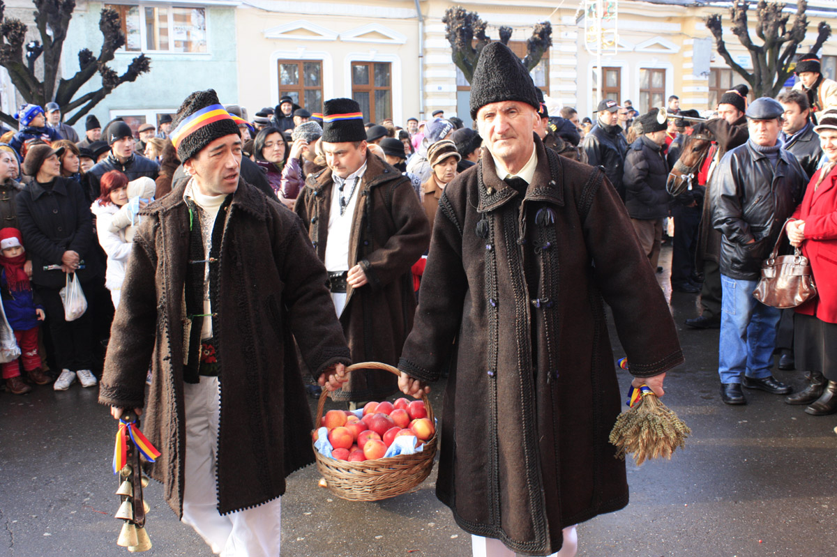 Silvester in Siebenbürgen: zwischen Tradition und Tanz