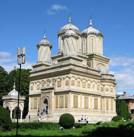 Mănăstirea Curtea de Argeș, o capodoperă a arhitecturii românești